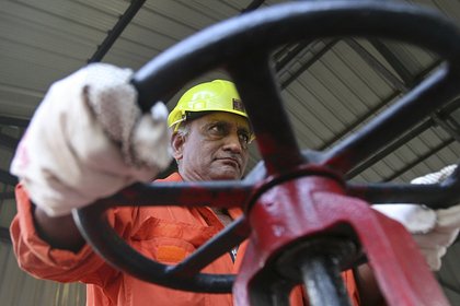 Один из крупнейших покупателей российской нефти отказался от нее. Торговля с этой компанией приносила России миллиарды долларов