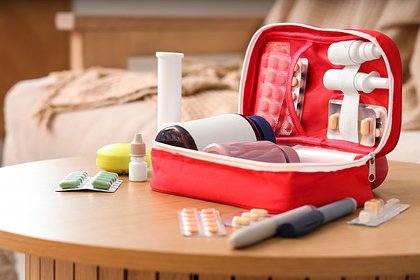 Неожиданная находка в аптечке поставила в тупик пользователей сети