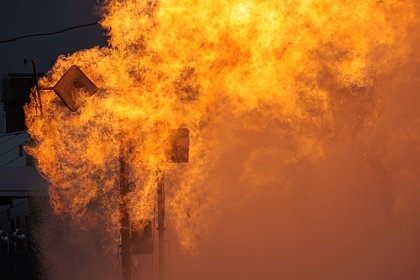 В Киеве вспыхнул сильный пожар